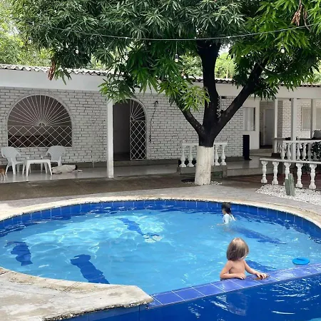 Chalet Privado Escondido Familiar Y Eventos Playa Aeropuerto